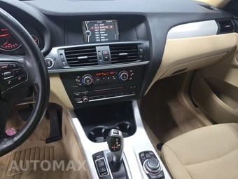 2013 BMW X3 Sports Activity Vehicle xDrive28i – miniatura 11