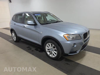 2013 BMW X3 Sports Activity Vehicle xDrive28i – miniatura 3