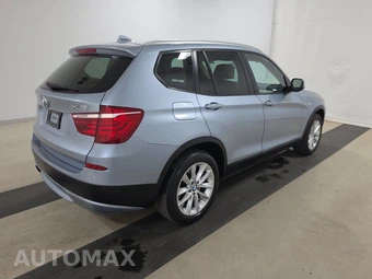 2013 BMW X3 Sports Activity Vehicle xDrive28i – miniatura 4