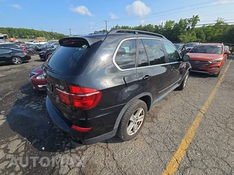 2013 BMW X5 Sports Activity Vehicle xDrive35d - miniatura 4