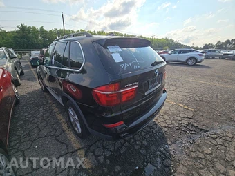 2013 BMW X5 Sports Activity Vehicle xDrive35d - miniatura 6