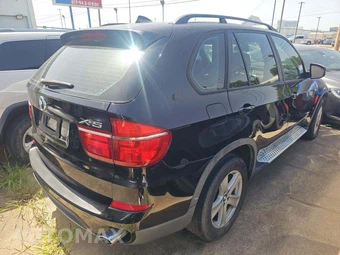 2013 BMW X5 Sports Activity Vehicle xDrive35i - miniatura 3