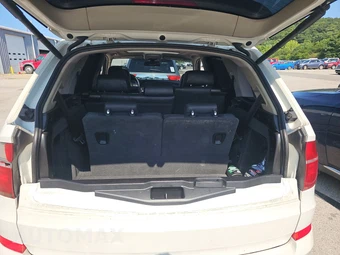 2013 BMW X5 Sports Activity Vehicle xDrive35i Premium – miniatura 17