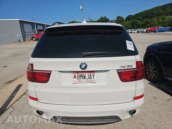 2013 BMW X5 Sports Activity Vehicle xDrive35i Premium – miniatura 5