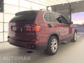 2013 BMW X5 Sports Activity Vehicle xDrive35i Premium - miniatura 4