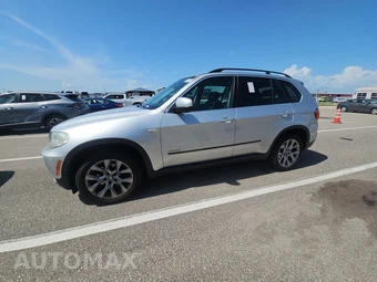 2013 BMW X5 Sports Activity Vehicle xDrive35i Premium