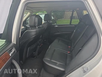 2013 BMW X5 Sports Activity Vehicle xDrive50i - miniatura 16