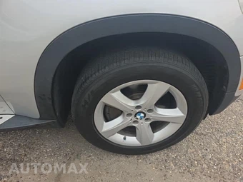 2013 BMW X5 Sports Activity Vehicle xDrive50i - miniatura 9