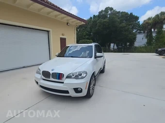 2013 BMW X5 Sports Activity Vehicle xDrive50i