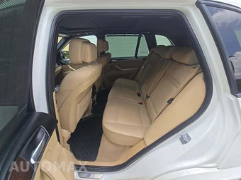 2013 BMW X5 Sports Activity Vehicle xDrive50i - miniatura 10