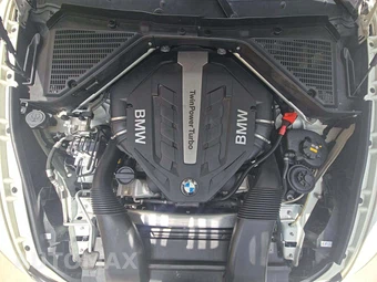 2013 BMW X5 Sports Activity Vehicle xDrive50i - miniatura 21