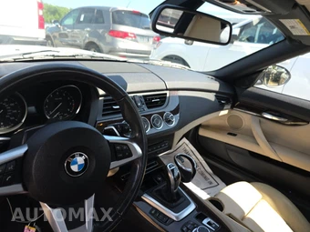 2013 BMW Z4 Roadster sDrive35i - miniatura 11