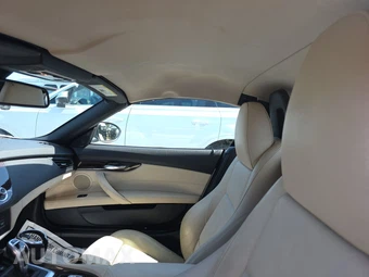 2013 BMW Z4 Roadster sDrive35i - miniatura 16