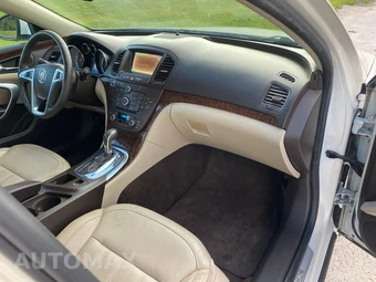 2013 Buick Regal Turbo Premium 1 - miniatura 27