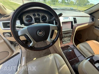 2013 Cadillac Escalade Luxury 1SB - miniatura 15