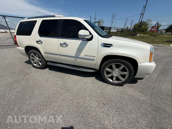 2013 Cadillac Escalade Luxury 1SB - miniatura 32