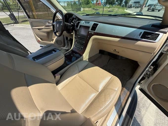 2013 Cadillac Escalade Luxury 1SB - miniatura 9