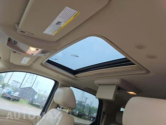 2013 Cadillac Escalade Premium 1SC – miniatura 8