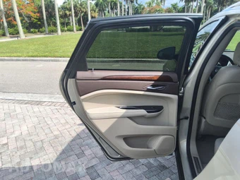 2013 Cadillac SRX Luxury Collection 1SB - miniatura 26