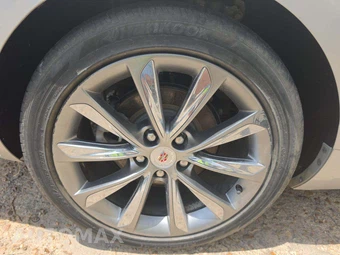 2013 Cadillac XTS Premium 1SC - miniatura 30