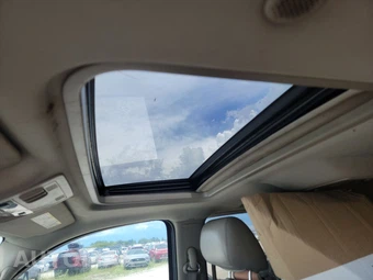 2013 Chevrolet Avalanche LTZ Crew Cab Short Bed 1LZ - miniatura 17