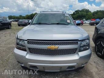 2013 Chevrolet Avalanche LTZ Crew Cab Short Bed 1LZ - miniatura 2