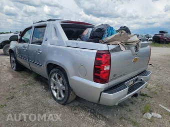 2013 Chevrolet Avalanche LTZ Crew Cab Short Bed 1LZ - miniatura 6