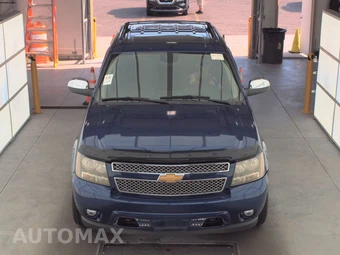2013 Chevrolet Avalanche LTZ Crew Cab Short Bed 1LZ - miniatura 2
