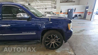 2013 Chevrolet Avalanche LTZ Crew Cab Short Bed 1LZ - miniatura 31