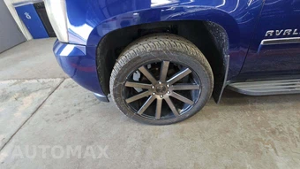 2013 Chevrolet Avalanche LTZ Crew Cab Short Bed 1LZ - miniatura 37