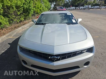 2013 Chevrolet Camaro LS Coupe 2LS - miniatura 2