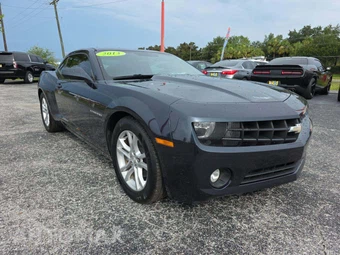2013 Chevrolet Camaro LT Coupe 1LT - miniatura 4