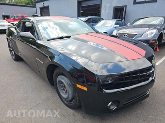 2013 Chevrolet Camaro LT Coupe 1LT - miniatura 4