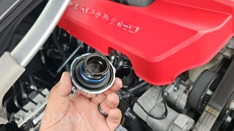 2013 Chevrolet Camaro ZL1 Convertible - miniatura 19