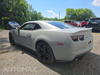 2013 Chevrolet Camaro ZL1 Coupe - miniatura 2