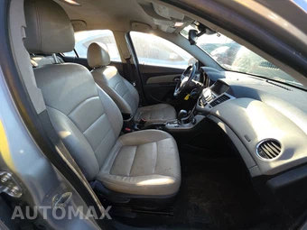 2013 Chevrolet Cruze 1LT 1SD - miniatura 8