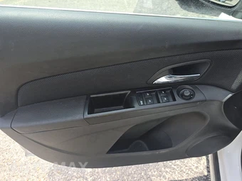 2013 Chevrolet Cruze 1LT 1SD – miniatura 9