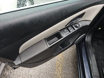 2013 Chevrolet Cruze 1LT 1SD - miniatura 9