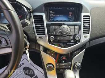 2013 Chevrolet Cruze 1LT 1SD – miniatura 11