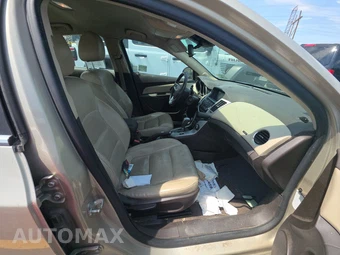 2013 Chevrolet Cruze 2LT 1SH - miniatura 8