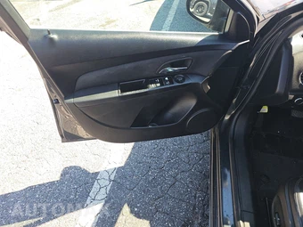 2013 Chevrolet Cruze 2LT 1SH – miniatura 9