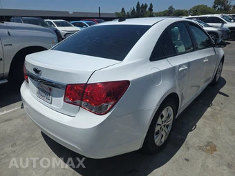 2013 Chevrolet Cruze LS 1SA – miniatura 4