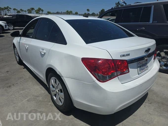 2013 Chevrolet Cruze LS 1SA – miniatura 6