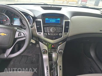 2013 Chevrolet Cruze LS 1SB - miniatura 11