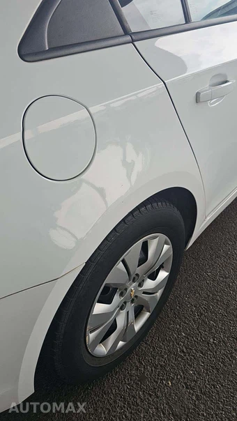 2013 Chevrolet Cruze LS 1SB - miniatura 21
