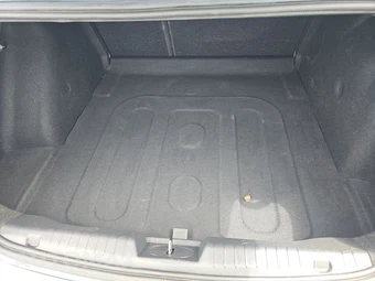 2013 Chevrolet Cruze LS 1SB - miniatura 16