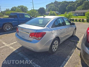 2013 Chevrolet Cruze LS 1SB – miniatura 3