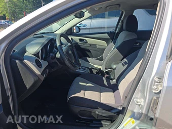 2013 Chevrolet Cruze LS 1SB – miniatura 6