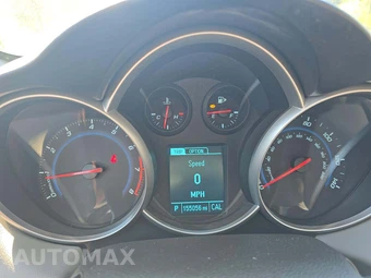 2013 Chevrolet Cruze LS 1SB – miniatura 9