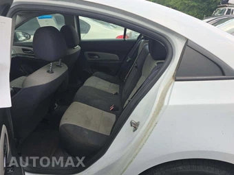2013 Chevrolet Cruze LS 1SB – miniatura 13